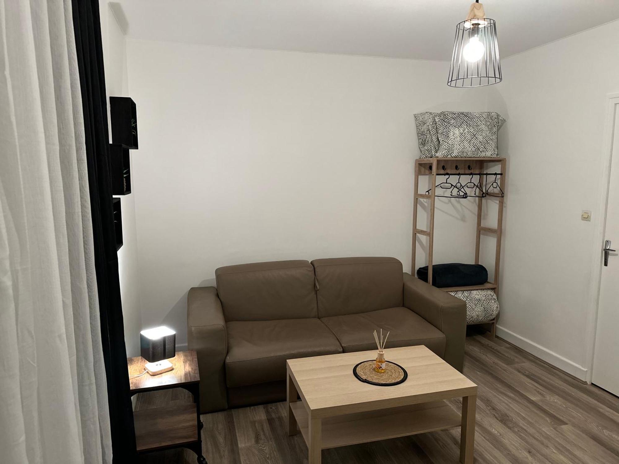 Studio Meuble Florella Proximite Gare-Wifi Daire Tonneins Dış mekan fotoğraf